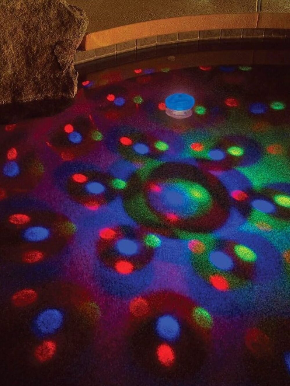 Pool Light - Picture 4 of 5